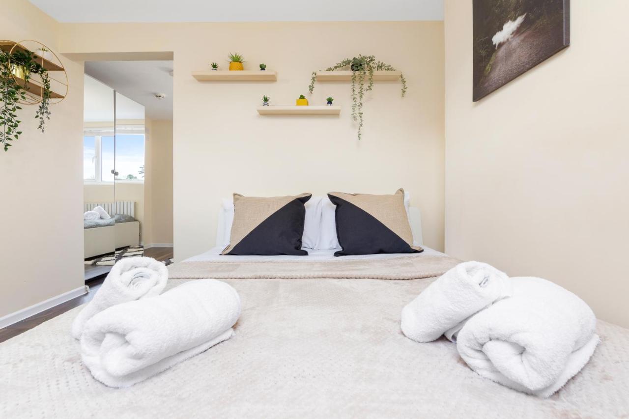 Twickenham Stays Isleworth Extérieur photo