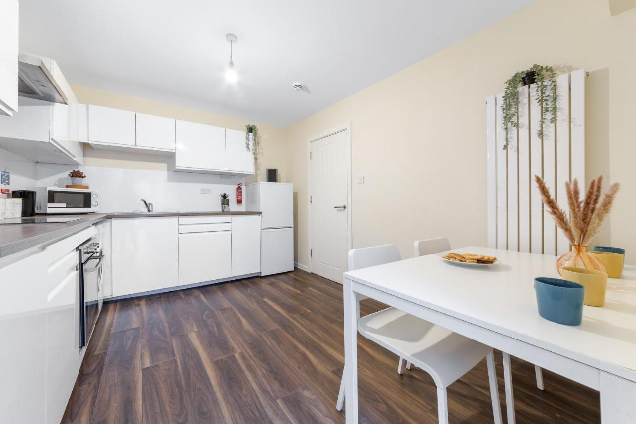 Twickenham Stays Isleworth Extérieur photo