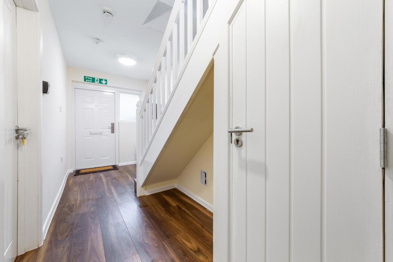 Twickenham Stays Isleworth Extérieur photo
